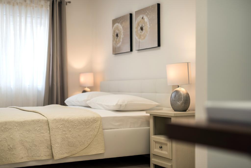 Eden Apartments ザダル エクステリア 写真